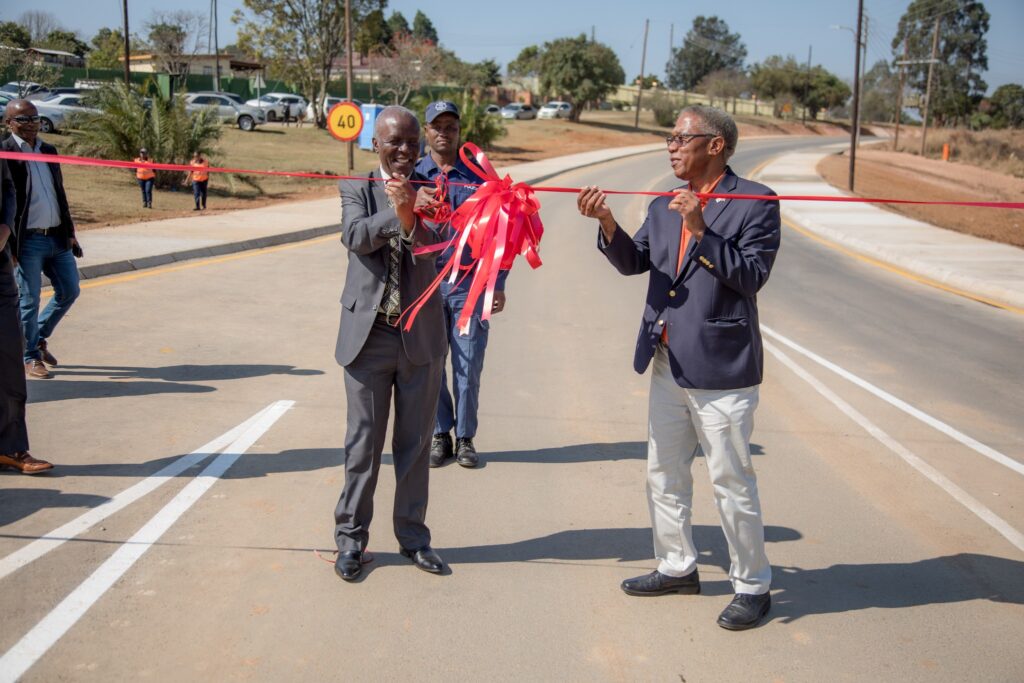 SOMHLOLO ROAD & OUTDOOR GYM OFFICIALLY OPENED